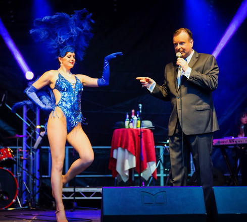 The Man And His Music - Tribute Bands from London