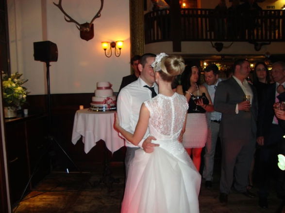 Steeve Mills - Wedding & Party DJs from London
