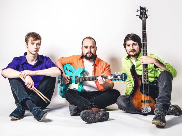 Technicolour - Wedding & Party Bands from West Sussex