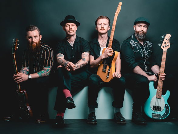The Kicks - Wedding & Party Bands from Surrey