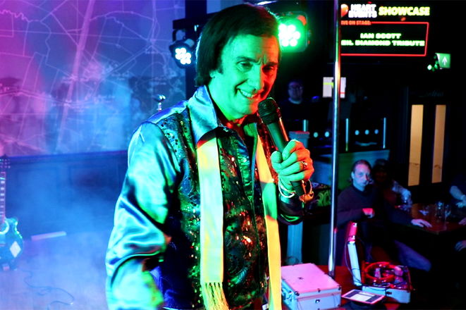 The Real Diamond - Tribute Bands from Worcestershire