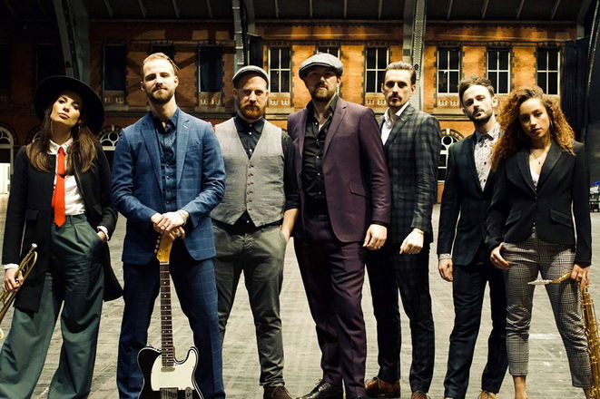 The Shire Boys Showband - Wedding & Party Bands from Oxfordshire