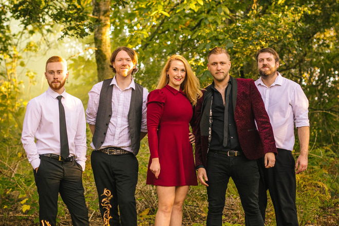 Boom Town - Wedding & Party Bands from Hampshire