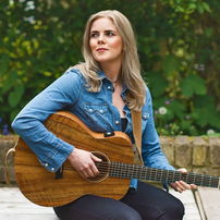 Acoustic Singer Guitarists